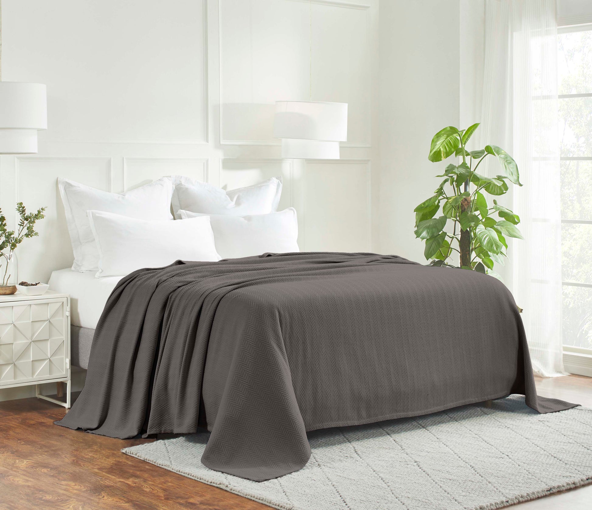 Chevron All-Season Cotton Blanket - Charcoal