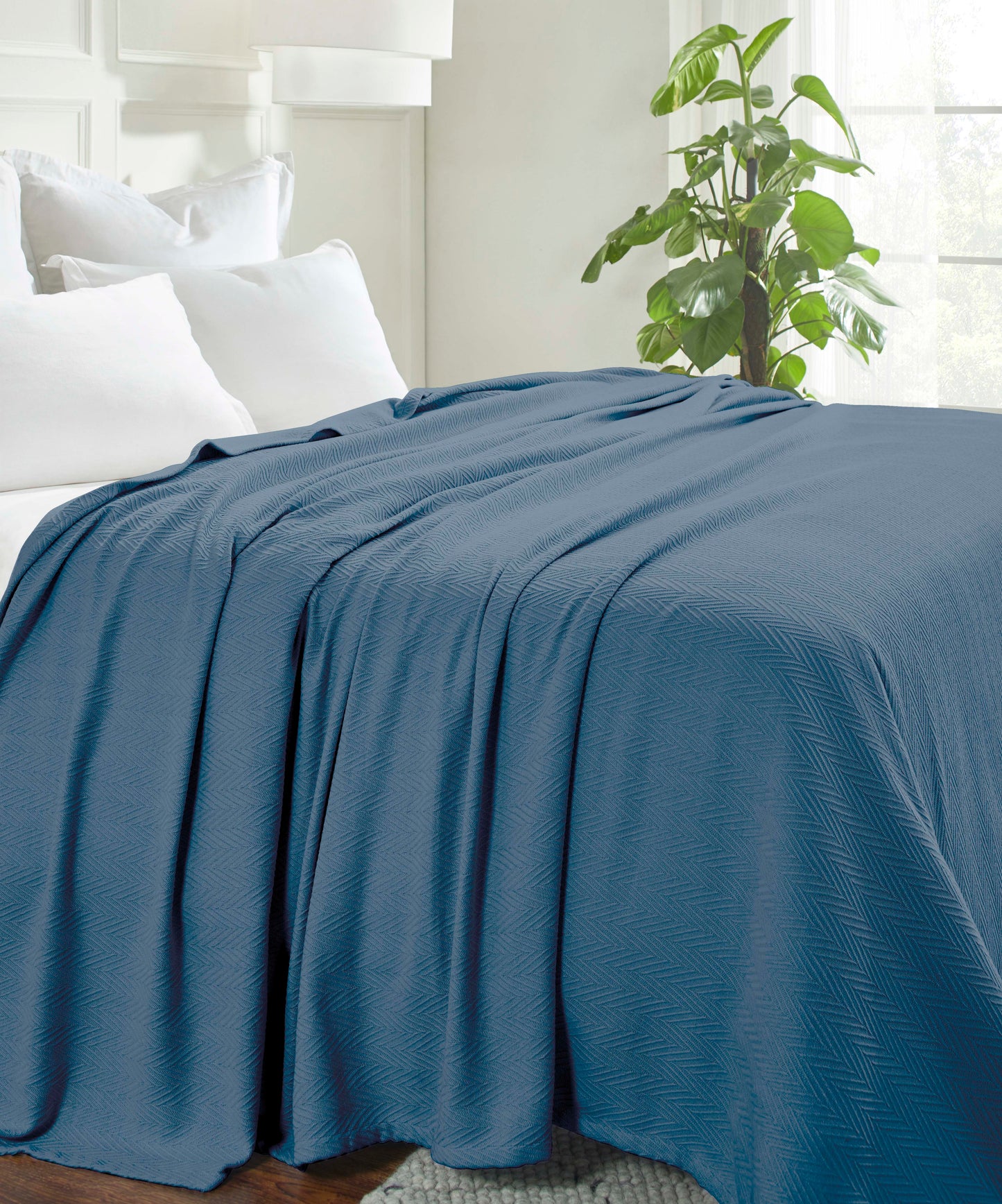 Chevron All-Season Cotton Blanket - Denim Blue