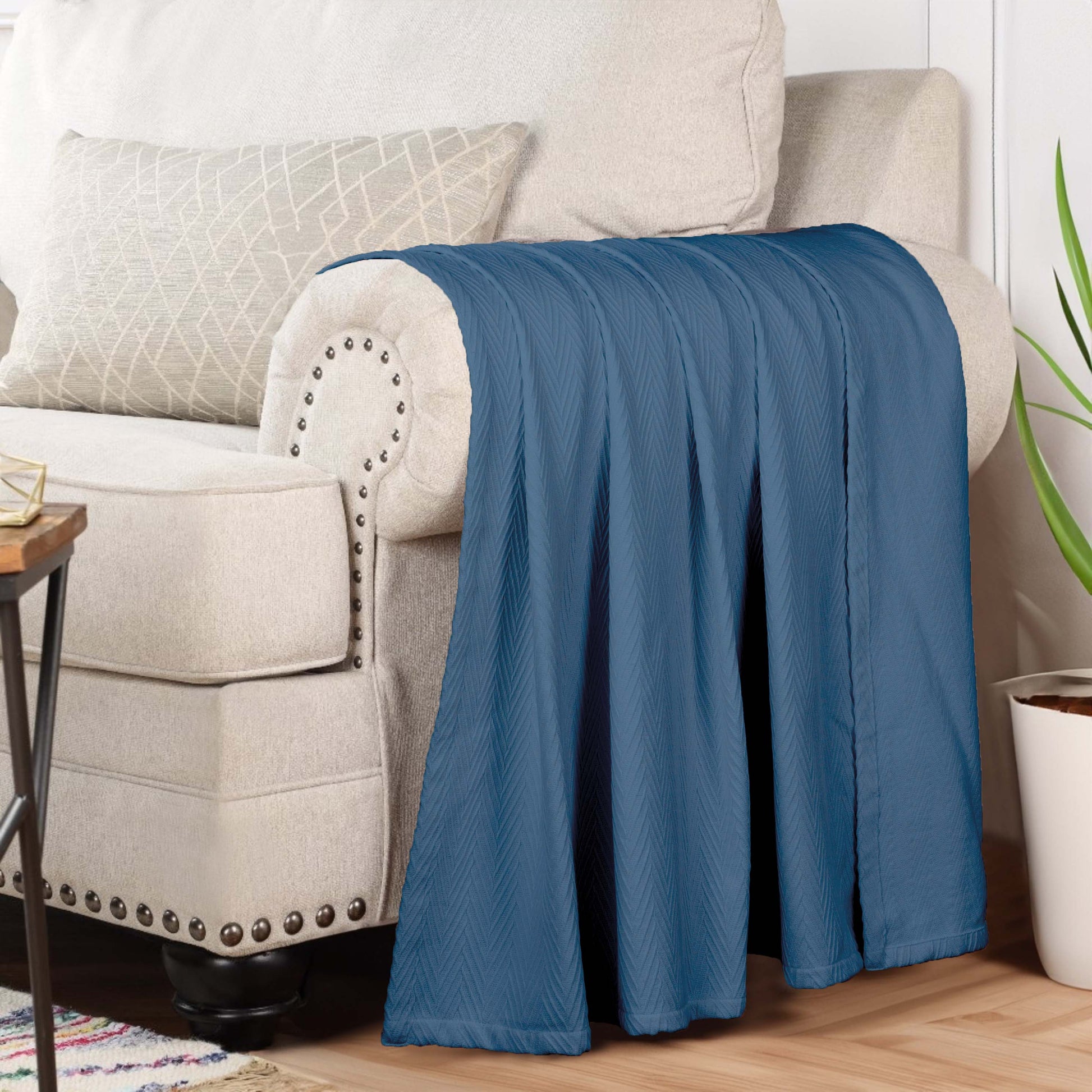 Chevron All-Season Cotton Blanket - Denim Blue