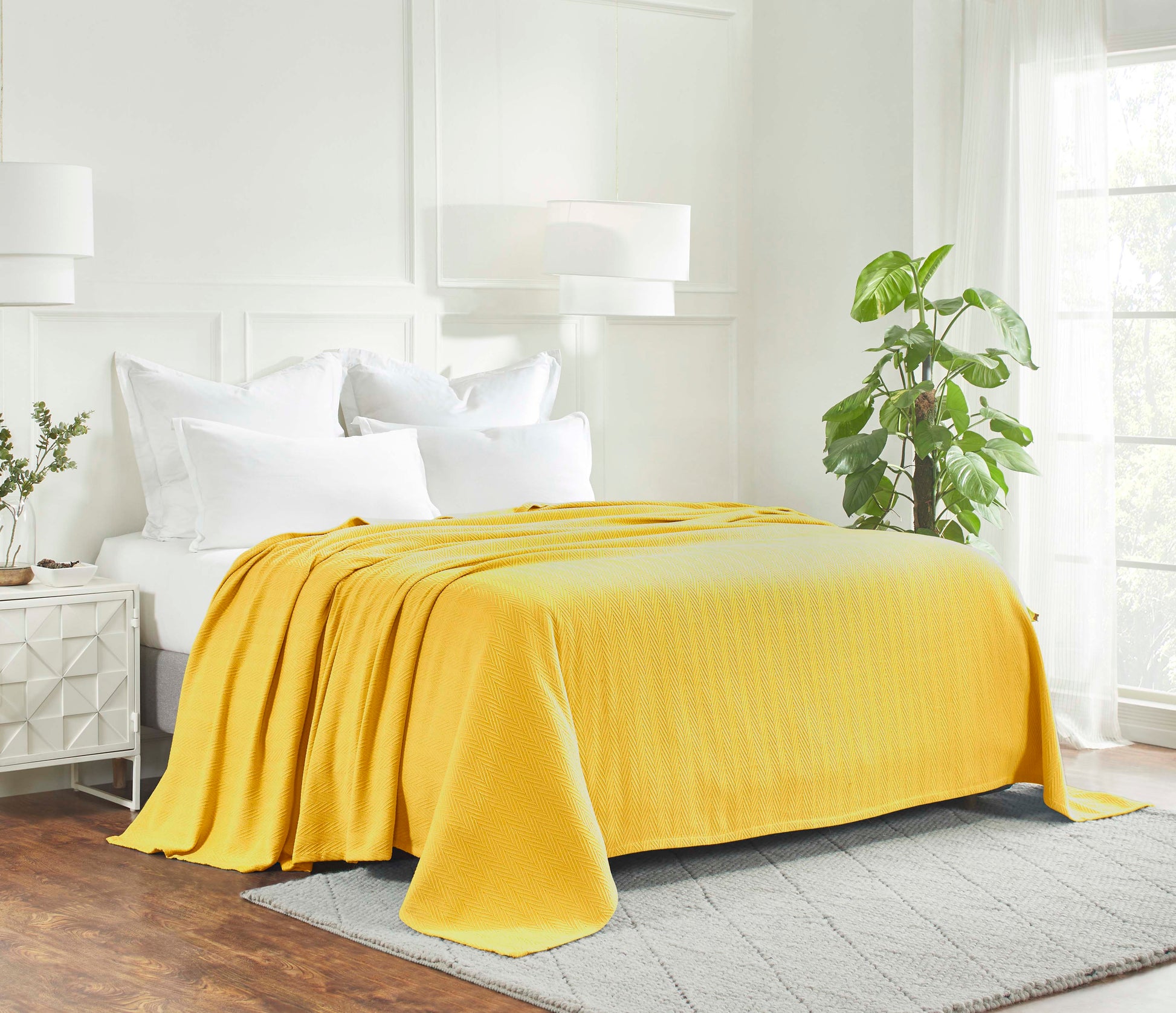 Chevron All-Season Cotton Blanket - Yellow