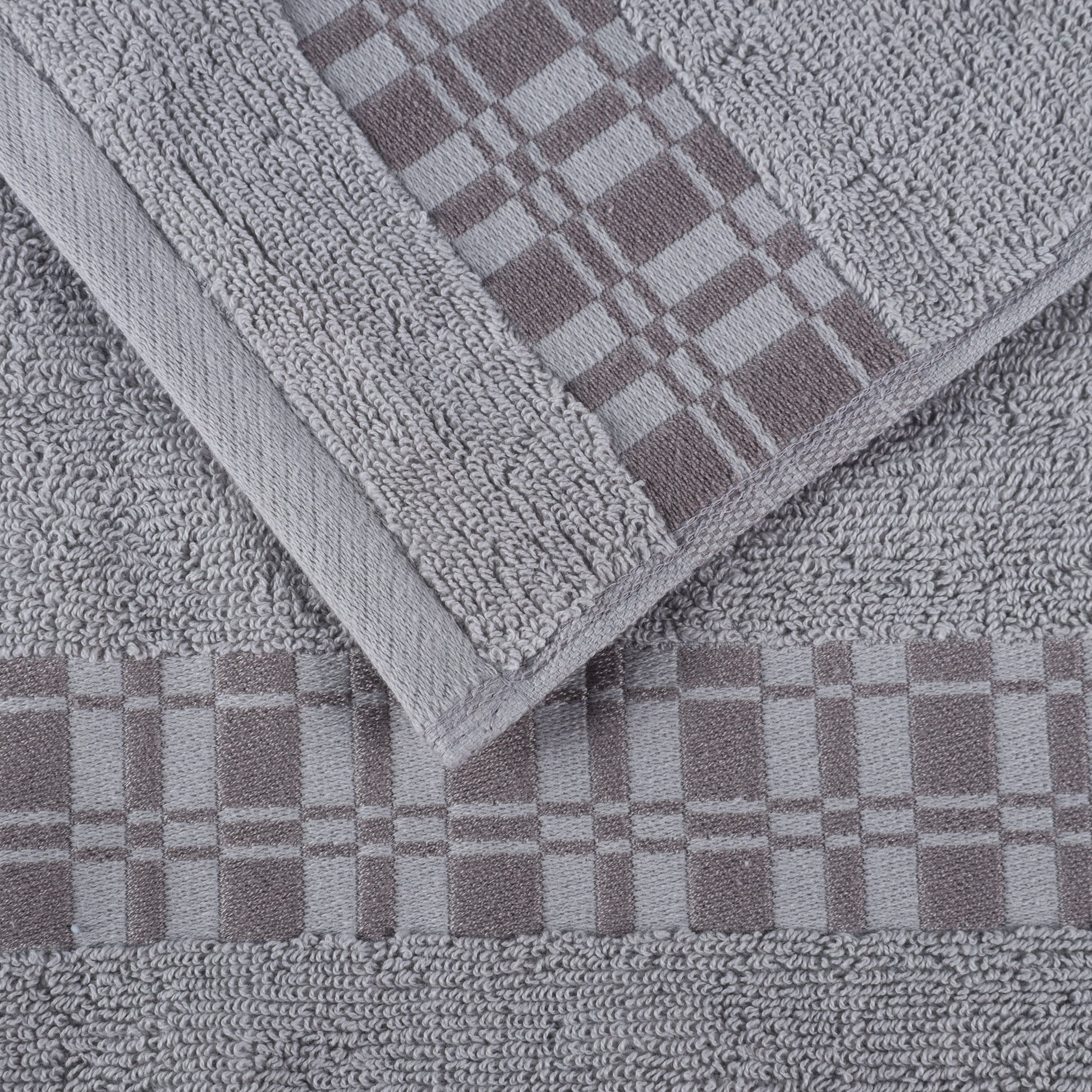 Larissa Cotton Geometric Border Bath Towel Set of 4 - Chrome