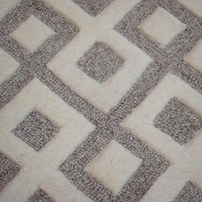 Diamond Handwoven Textured Wool and Viscose Contemporary Area Rug 