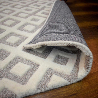 Diamond Handwoven Textured Wool and Viscose Contemporary Area Rug 