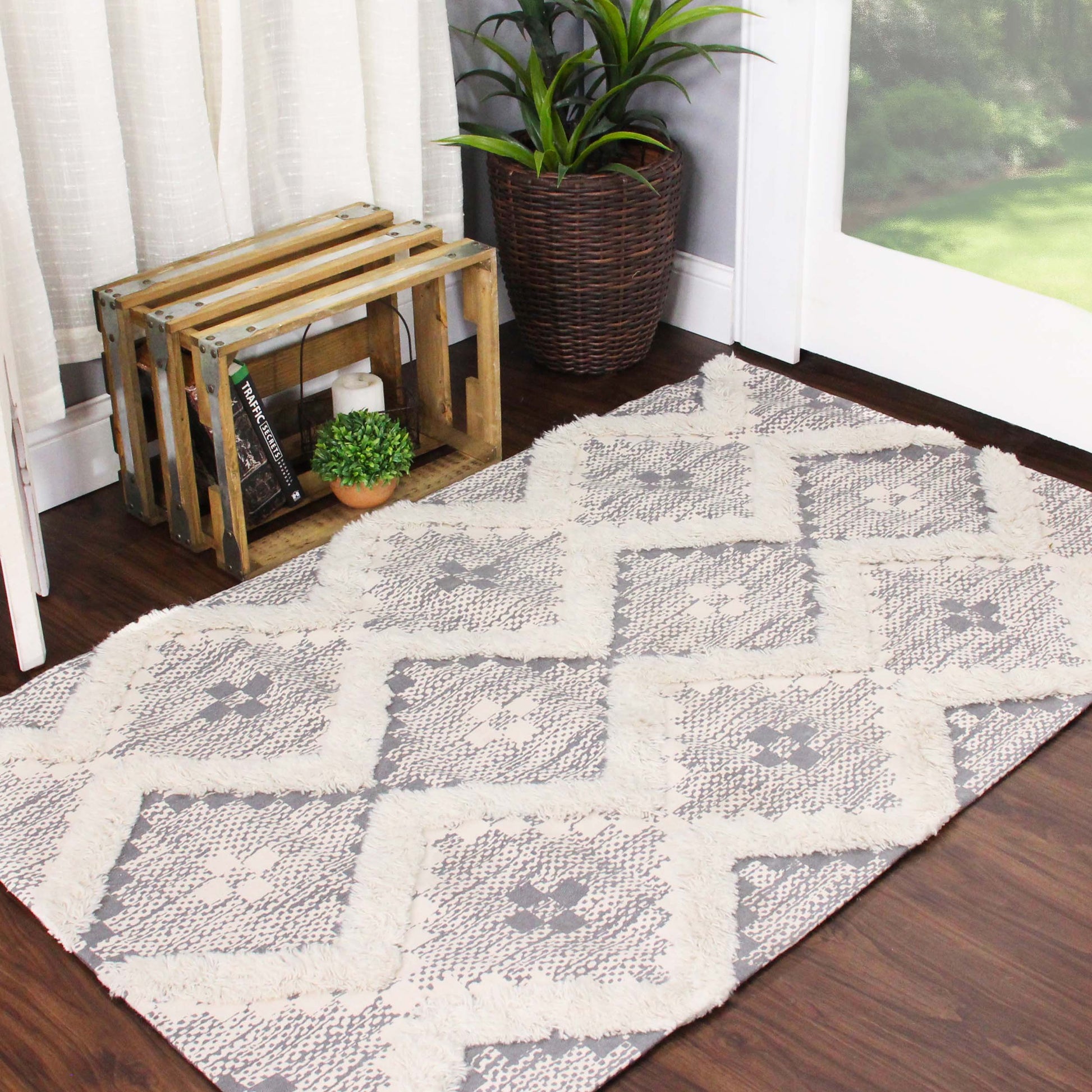 Geometric Wool Cotton Blend Latex Backing Indoor Area Rug - Dove/Gray