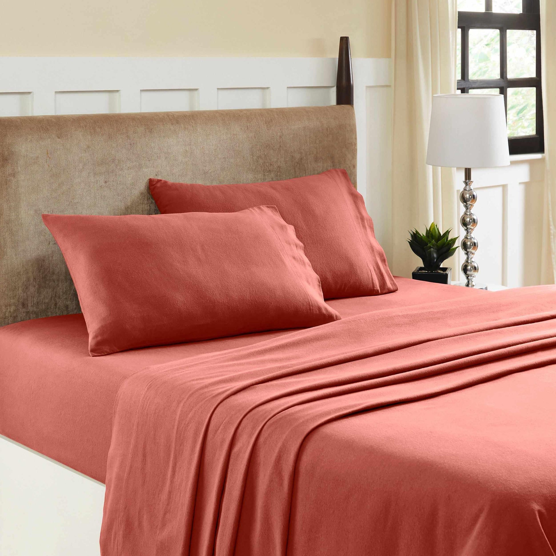 Fleur-de-Lis Cotton Flannel 2-Piece Pillowcase Set - Desert Sand