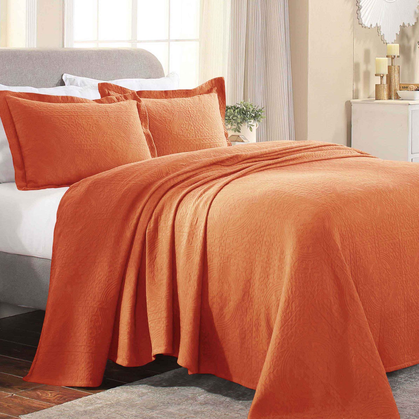 Fluer De Lis Jacquard Matelassé Cotton Medallion Bedspread Set - Mandarian