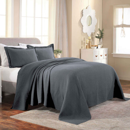 Fluer De Lis Jacquard Matelassé Cotton Medallion Bedspread Set - Silver