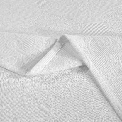 Florin Cotton Matelasse Weave Jacquard Scroll Medallion Bedspread Set - White