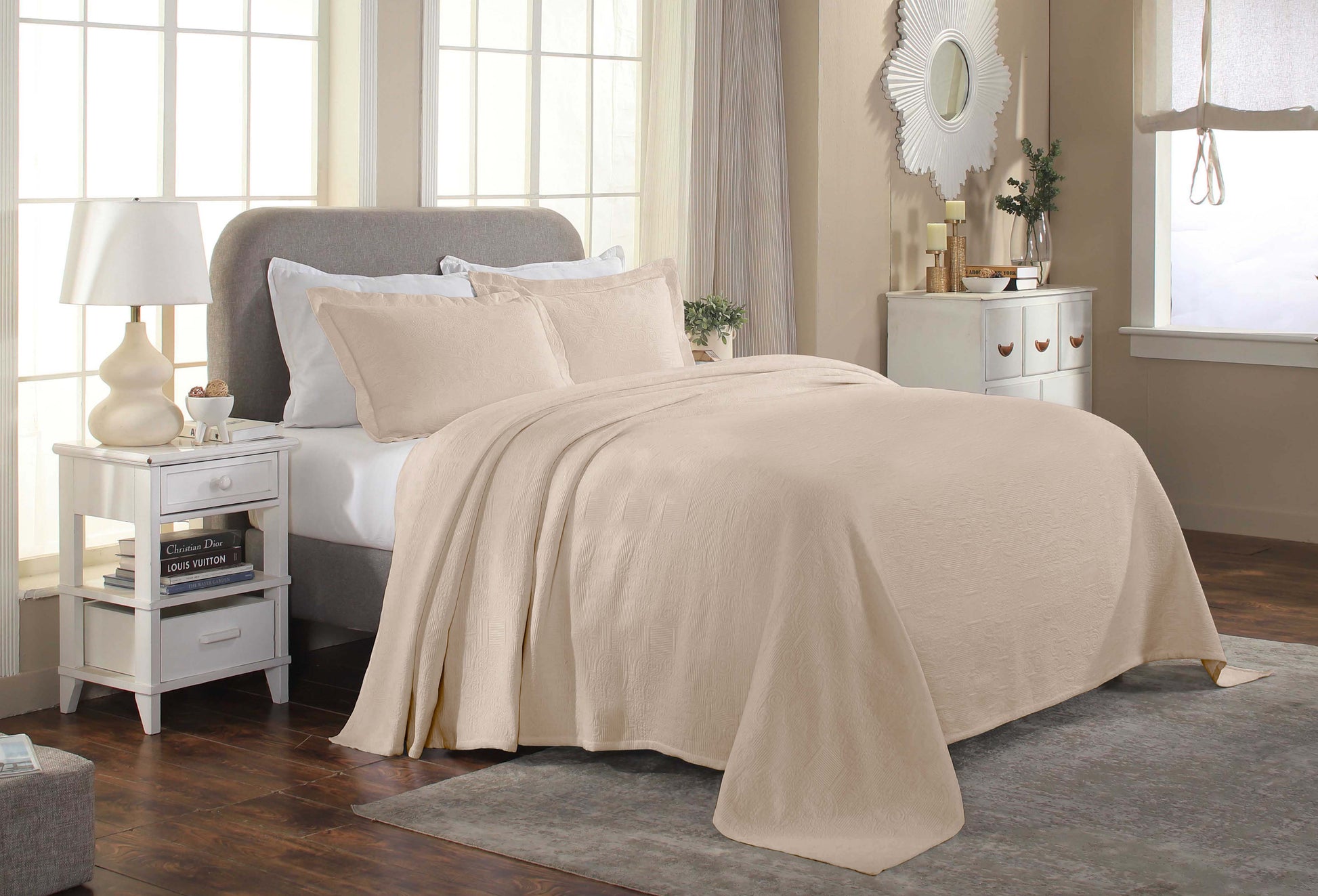 Florin Cotton Matelasse Weave Jacquard Scroll Medallion Bedspread Set - Linen