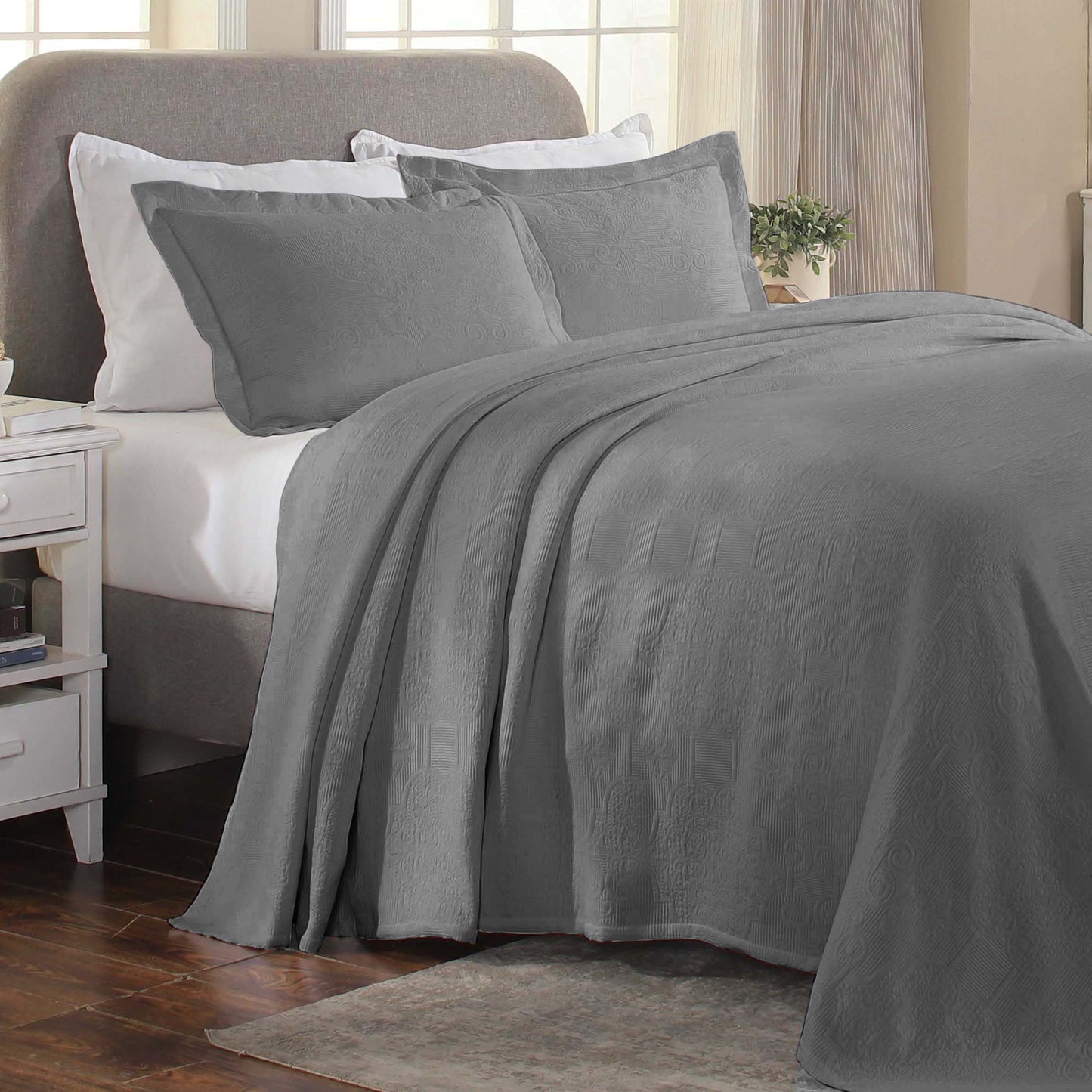 Florin Cotton Matelasse Weave Jacquard Scroll Medallion Bedspread Set - Grey