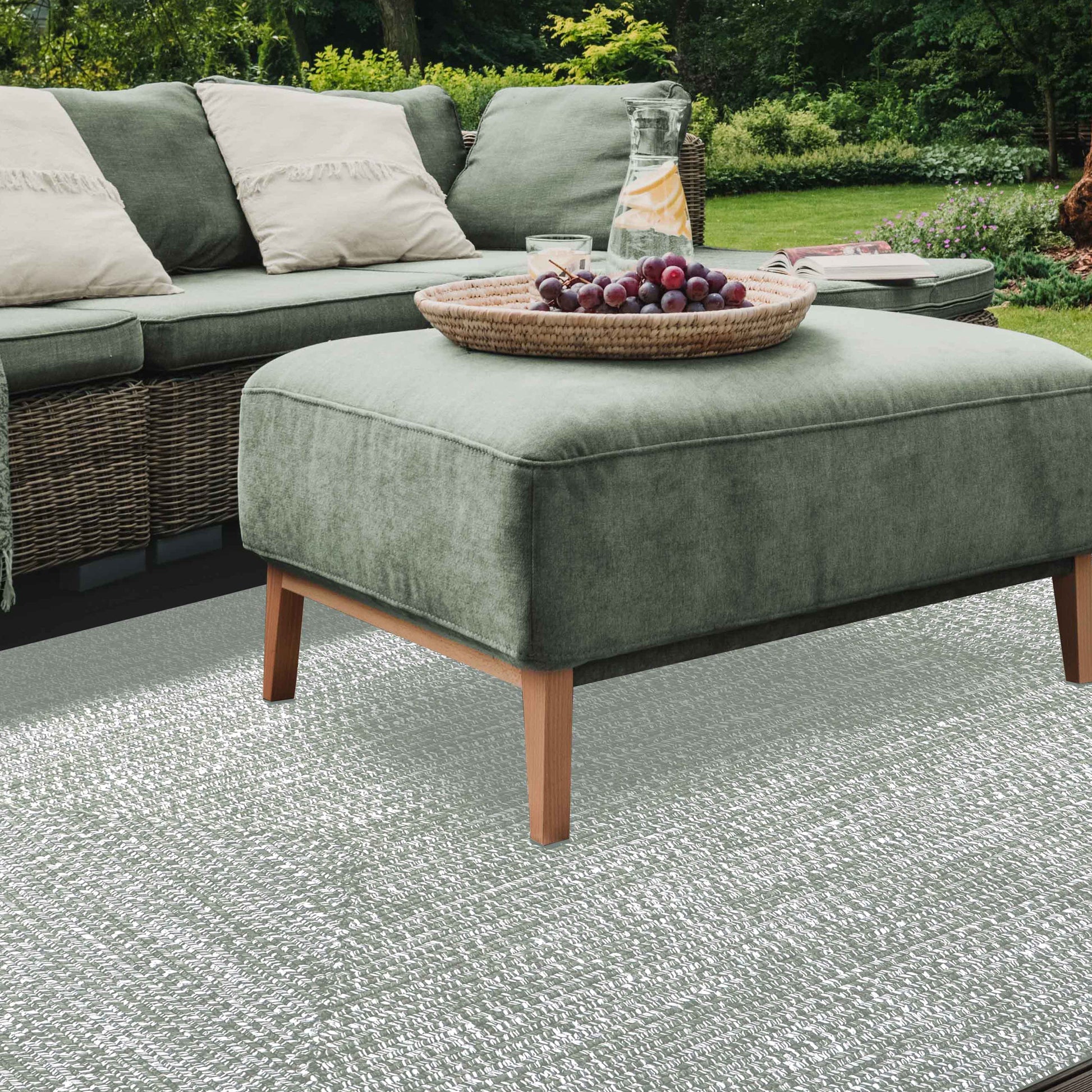 Multi Toned Braided Area Rug Bohemian Indoor Outdoor Rugs - FogGreen-White