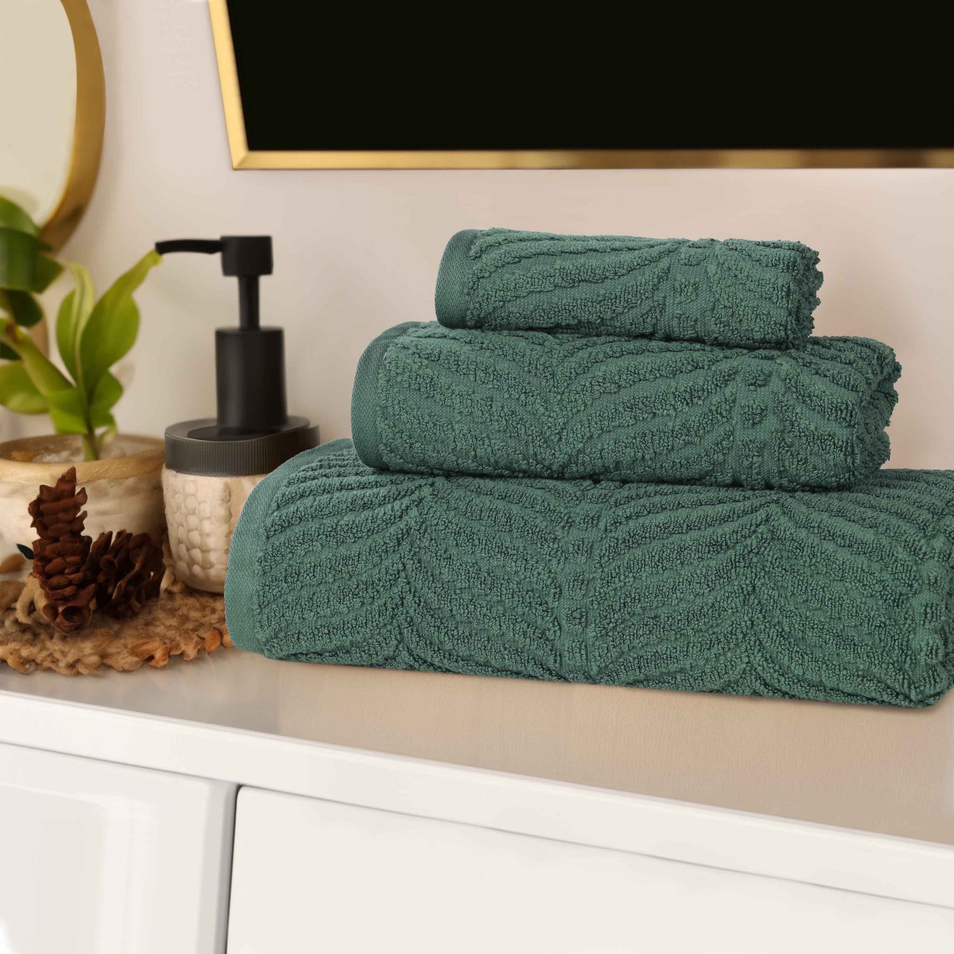 Chevron Zero Twist Jaquard Cotton 3 Piece Bathroom Towel Set - ForestGreen