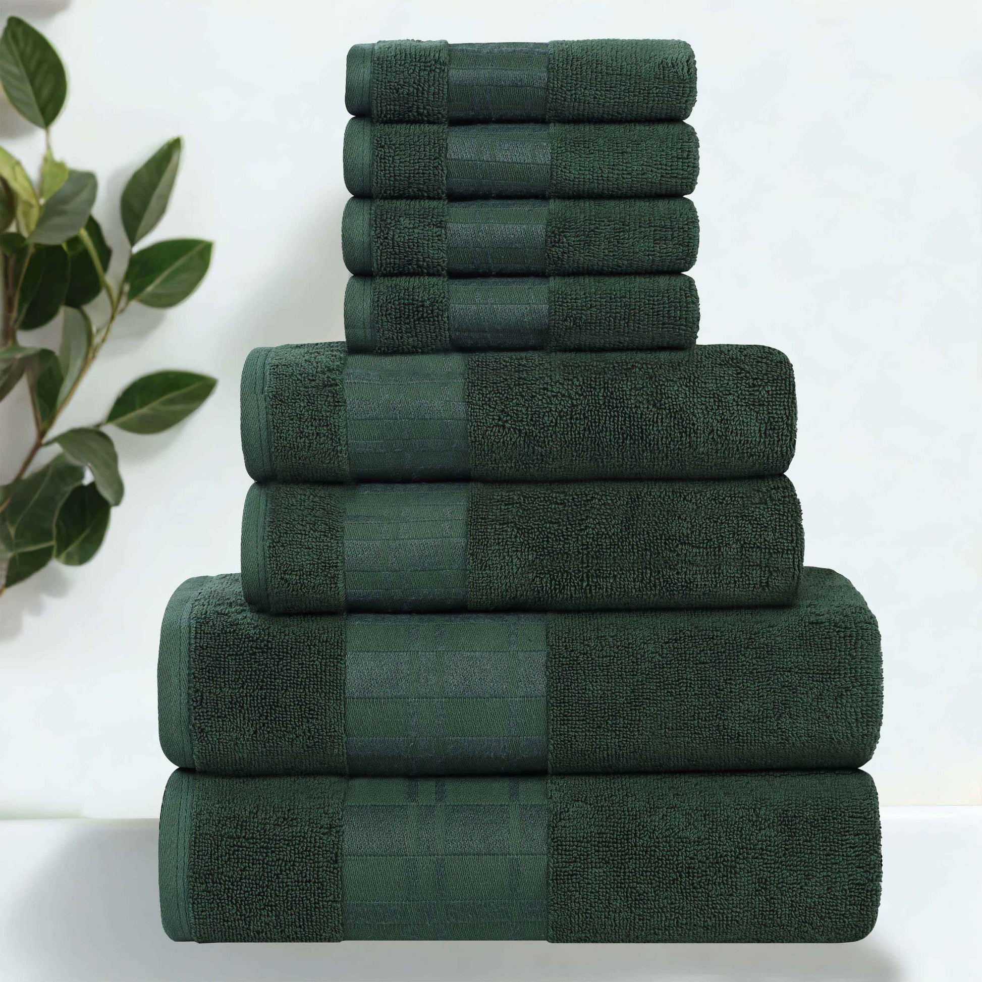 Larissa Cotton Geometric Border 8 Piece Assorted Towel Set - ForestGreen