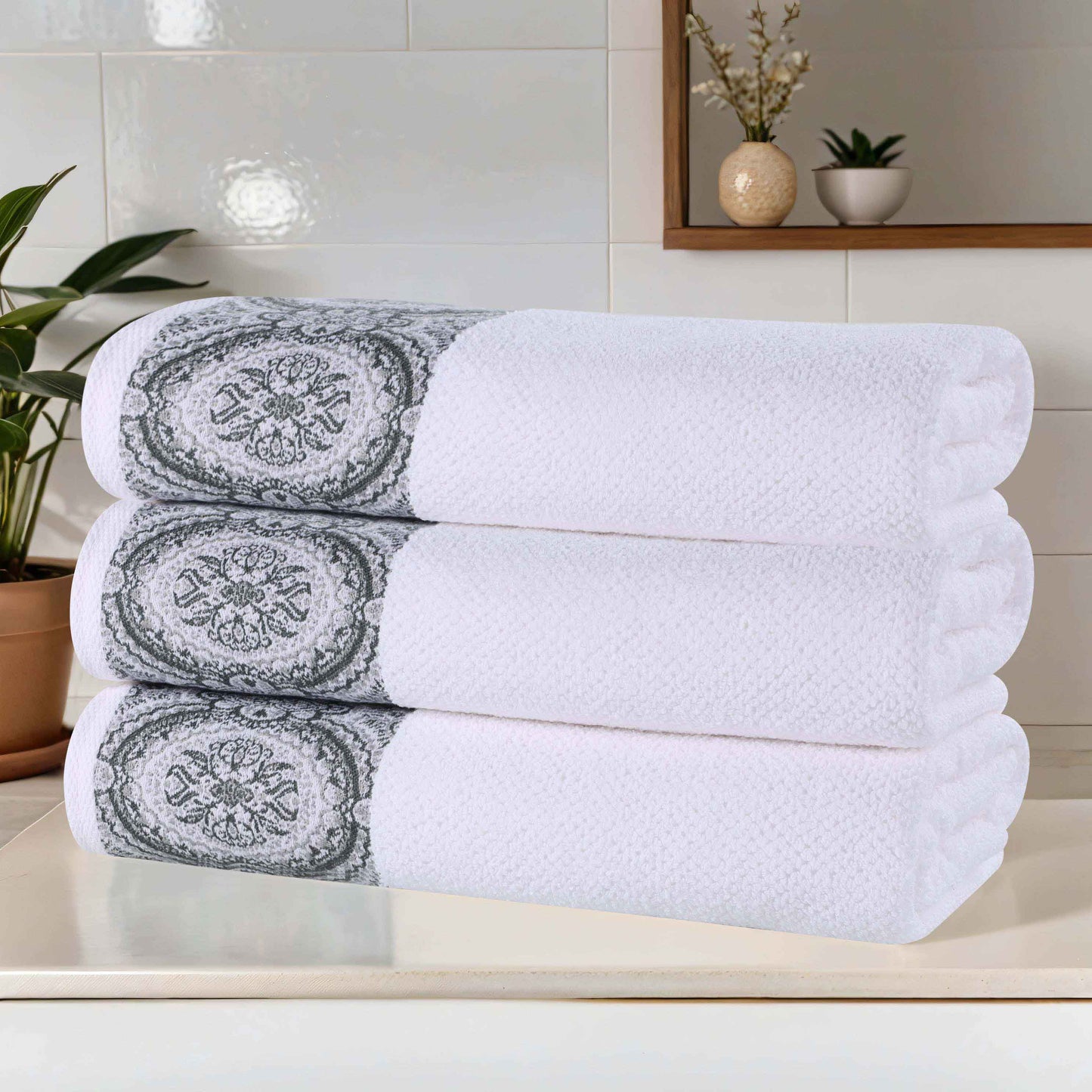 Medallion Cotton Jacquard Textured Soft Absorbent Bath Towel Set of 3 - Gray