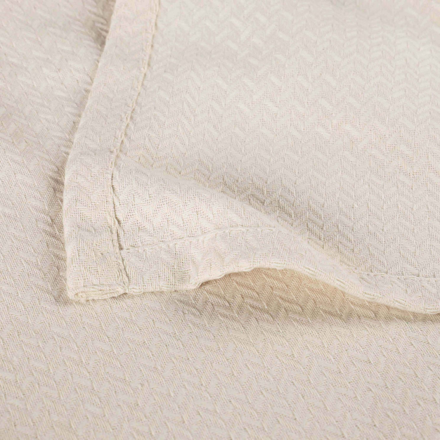 Nobel Cotton Textured Jacquard Chevron Lightweight Woven Blanket - Ivory