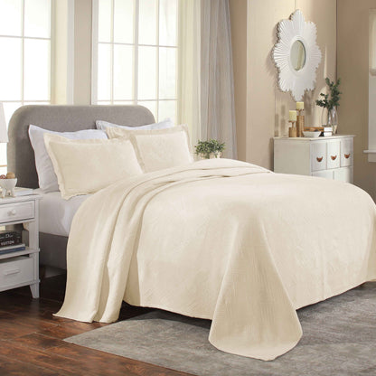 Cotton Jacquard Matelassé Scalloped Geometric Fret Bedspread Set - Ivory