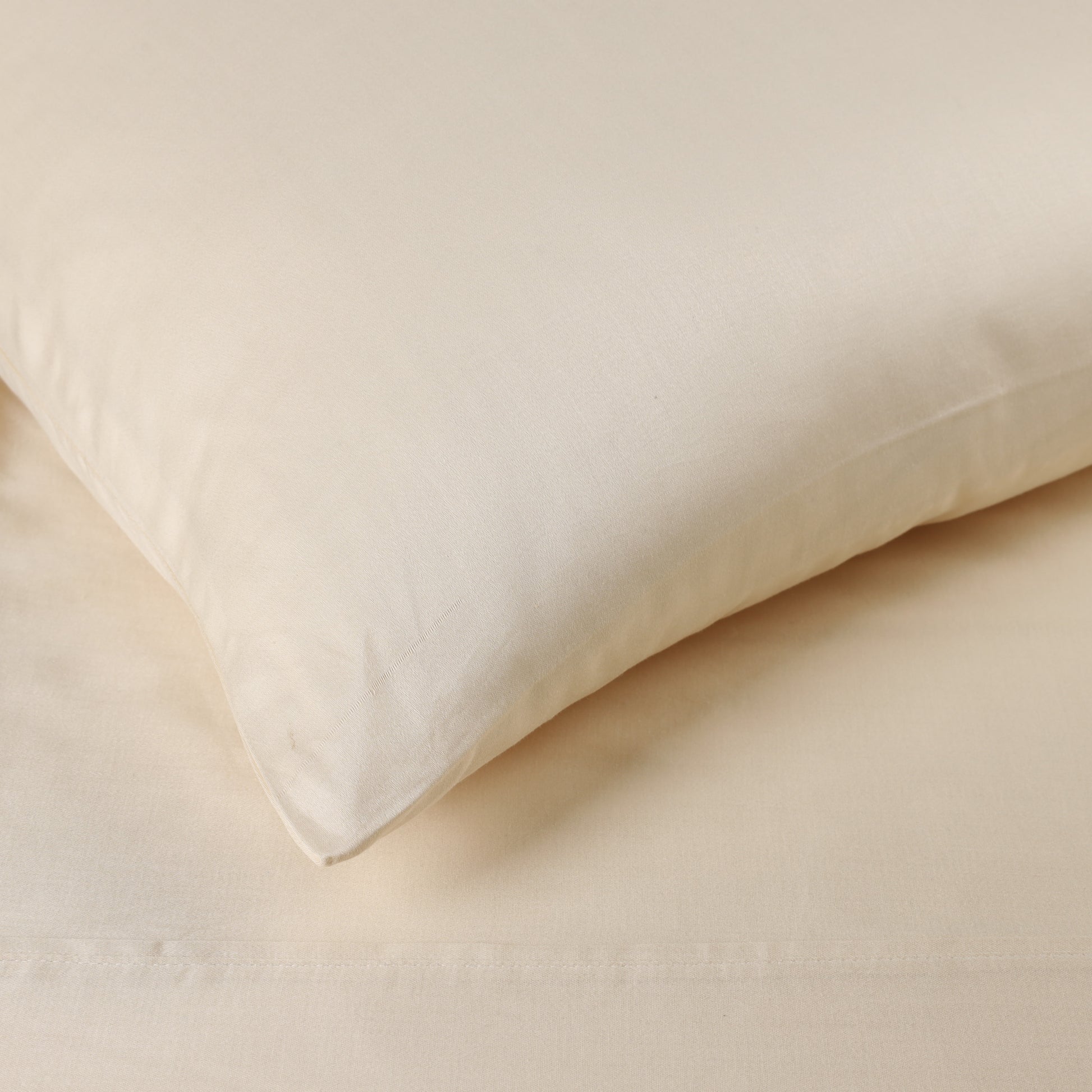 Egyptian Cotton 300 Thread Count Solid Deep Pocket Sheet Set - Ivory