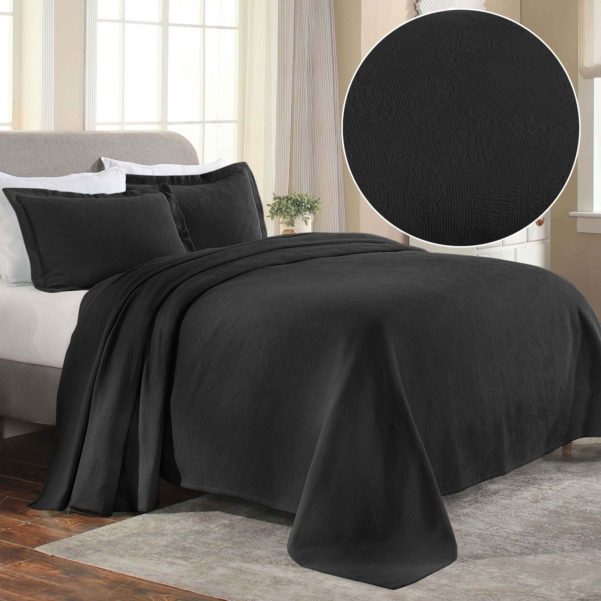 Jacquard Matelassé Paisley Cotton Bedspread Set - Black