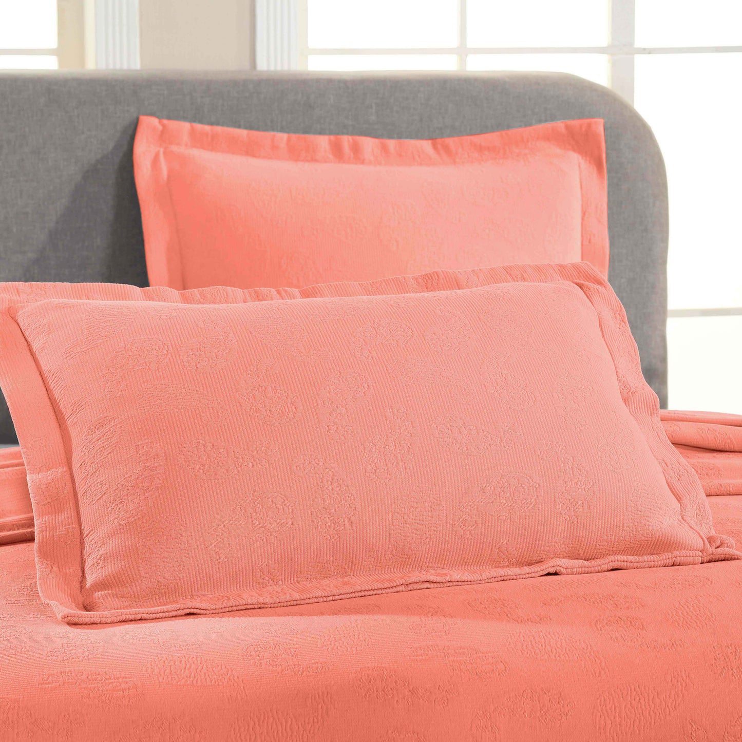 Jacquard Matelassé Paisley Cotton Bedspread Set - Coral