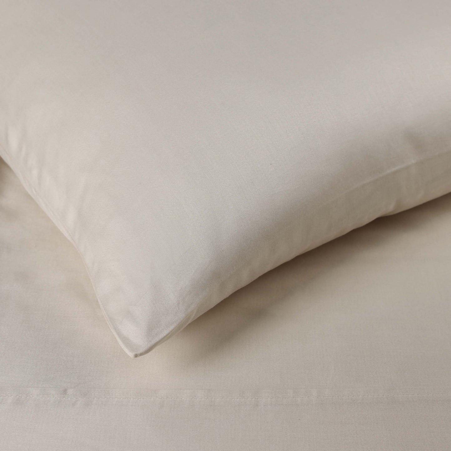 Egyptian Cotton 300 Thread Count Solid Deep Pocket Sheet Set - LightGray