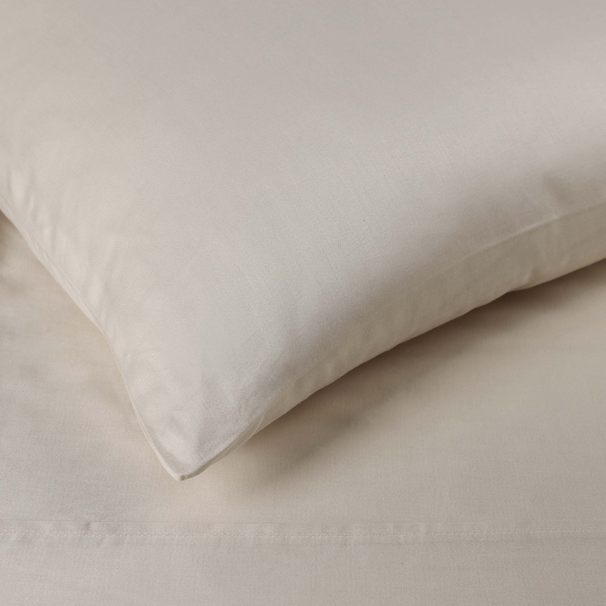 Egyptian Cotton 300 Thread Count Solid Deep Pocket Sheet Set - LightGray