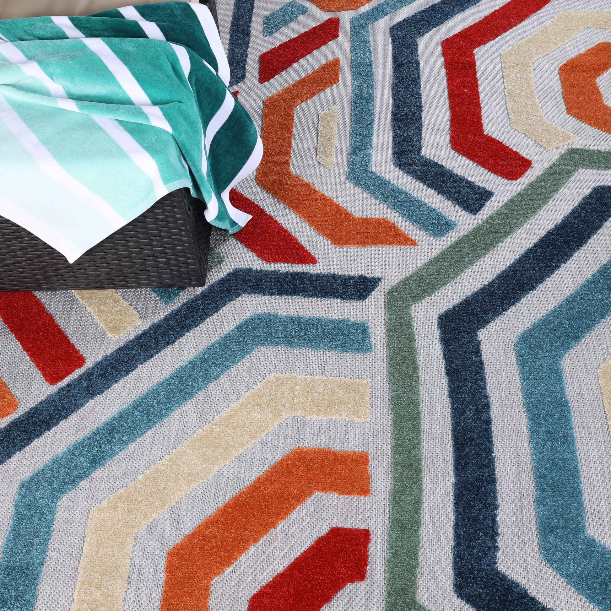 Waimea Modern Geometric Coastal Indoor Outdoor Area Rug - Multicolor