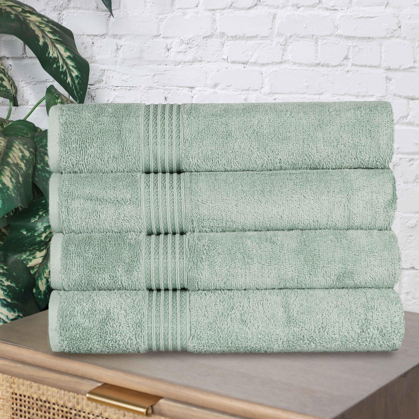 Egyptian Cotton Highly Absorbent Solid 4 Piece Bath Towel Set