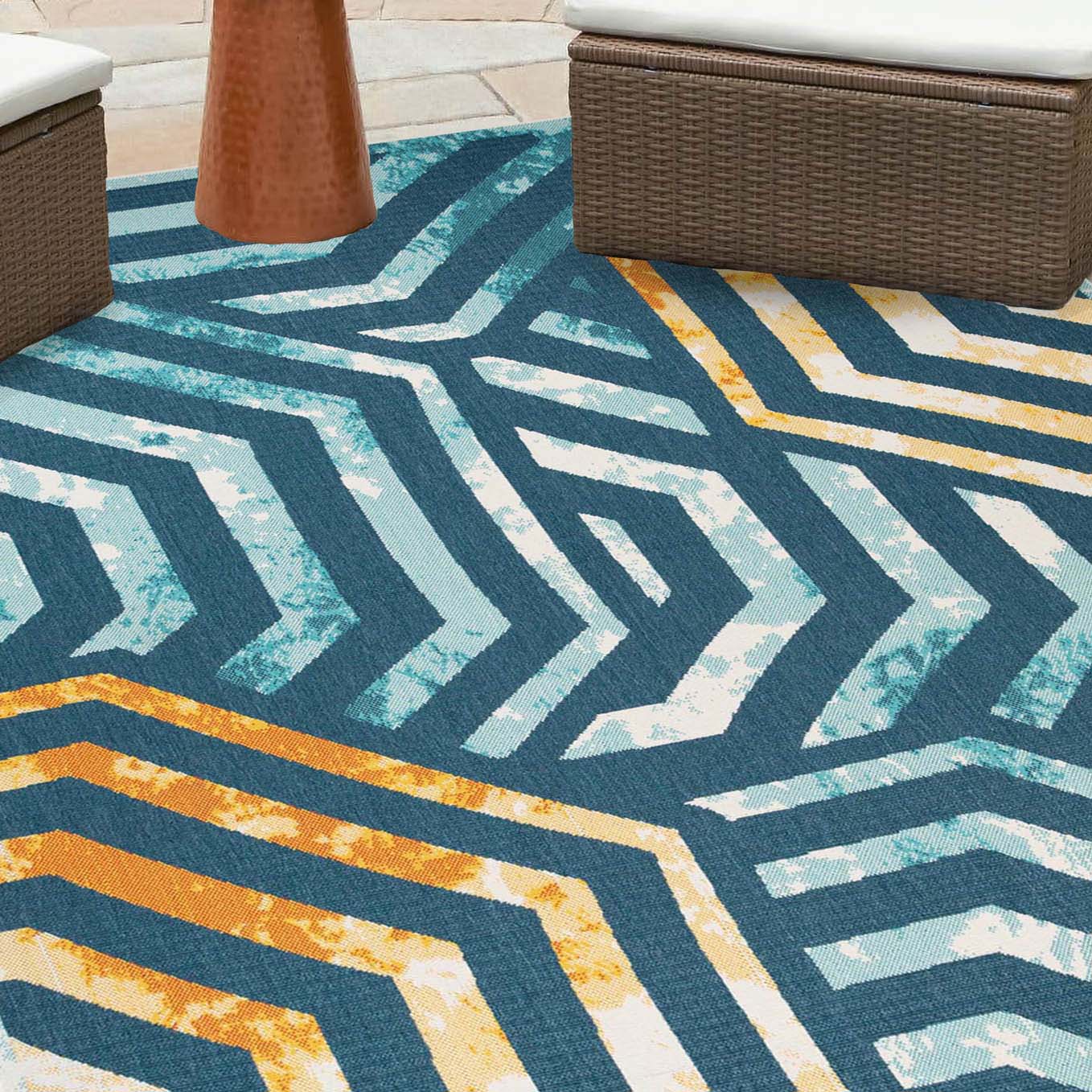 Waimea Modern Geometric Coastal Indoor Outdoor Area Rug - NavyBlue-Cream