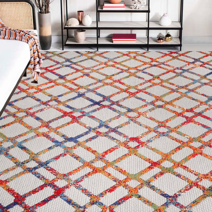 Superior Paxson Geometric Diamond Lattice Indoor/Outdoor Area Rug - Cream