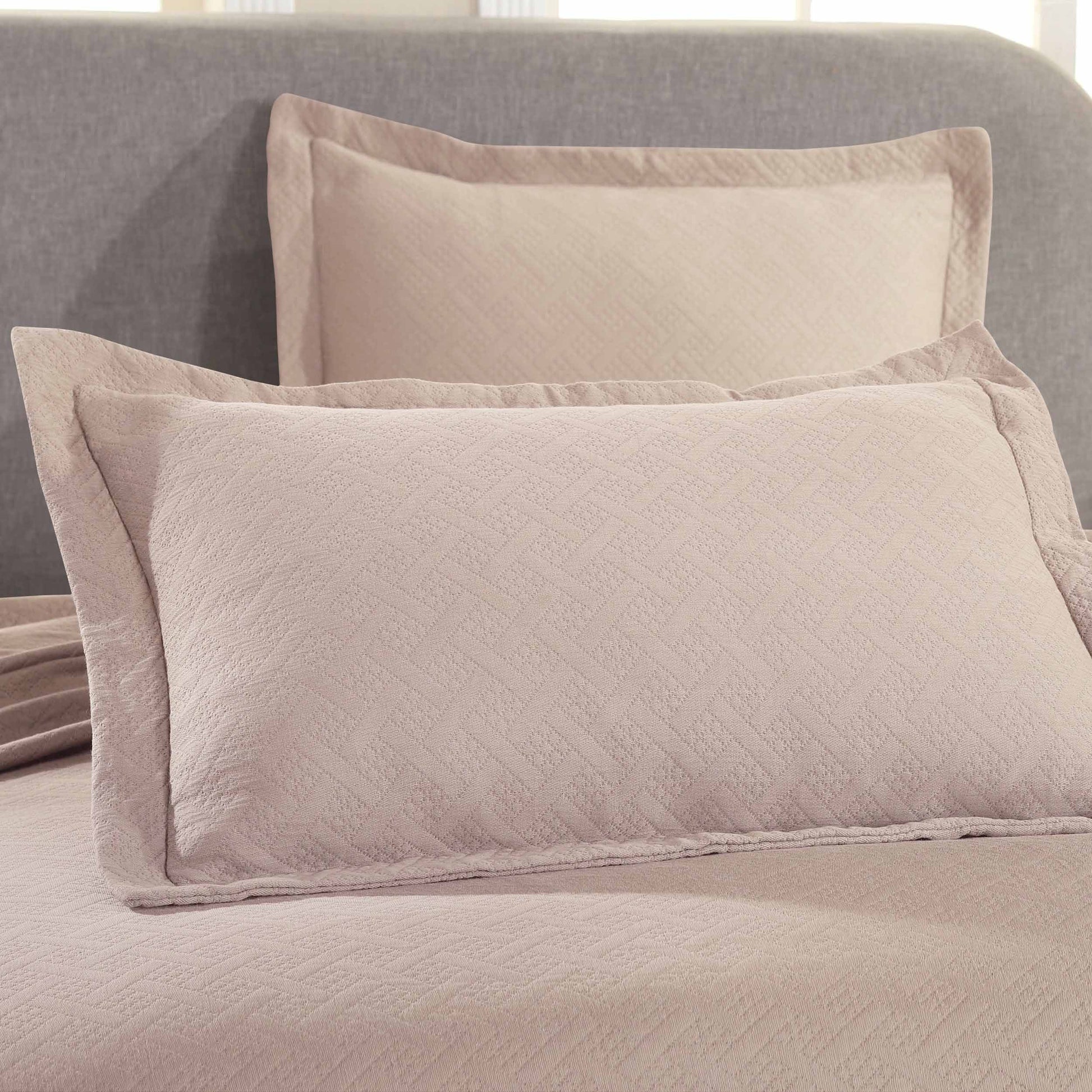 Basket Weave Matelasse Cotton Bedspread Set - Peach