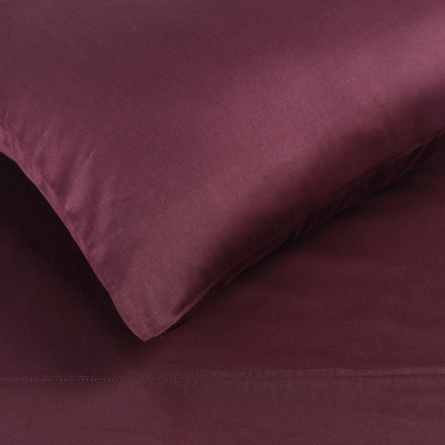 Egyptian Cotton 300 Thread Count Solid Deep Pocket Sheet Set - Plum