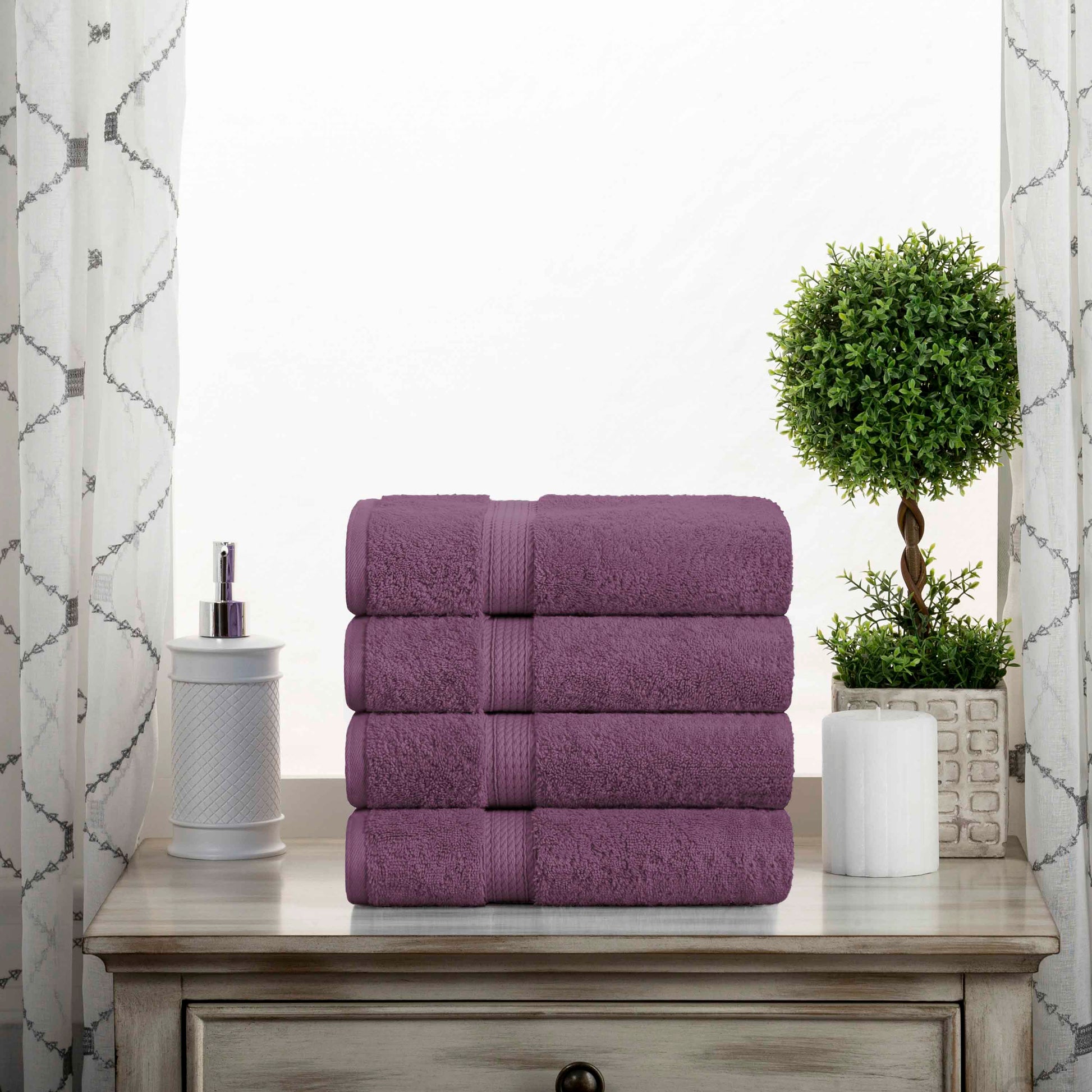 Egyptian Cotton Pile Plush Heavyweight Absorbent Bath Towel (Set of 4) - Plum