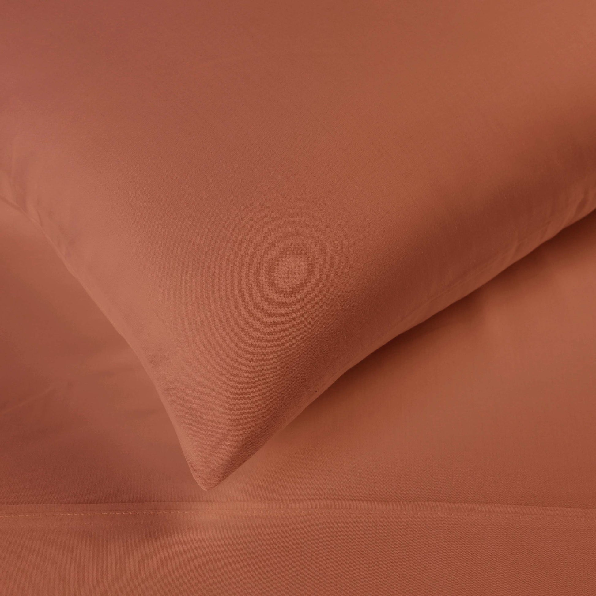 Egyptian Cotton 300 Thread Count Solid Deep Pocket Sheet Set - Pumpkin