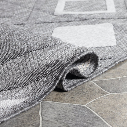 Superior Daelyn Modern Diamond Lattice Indoor/Outdoor Area Rug - Grey