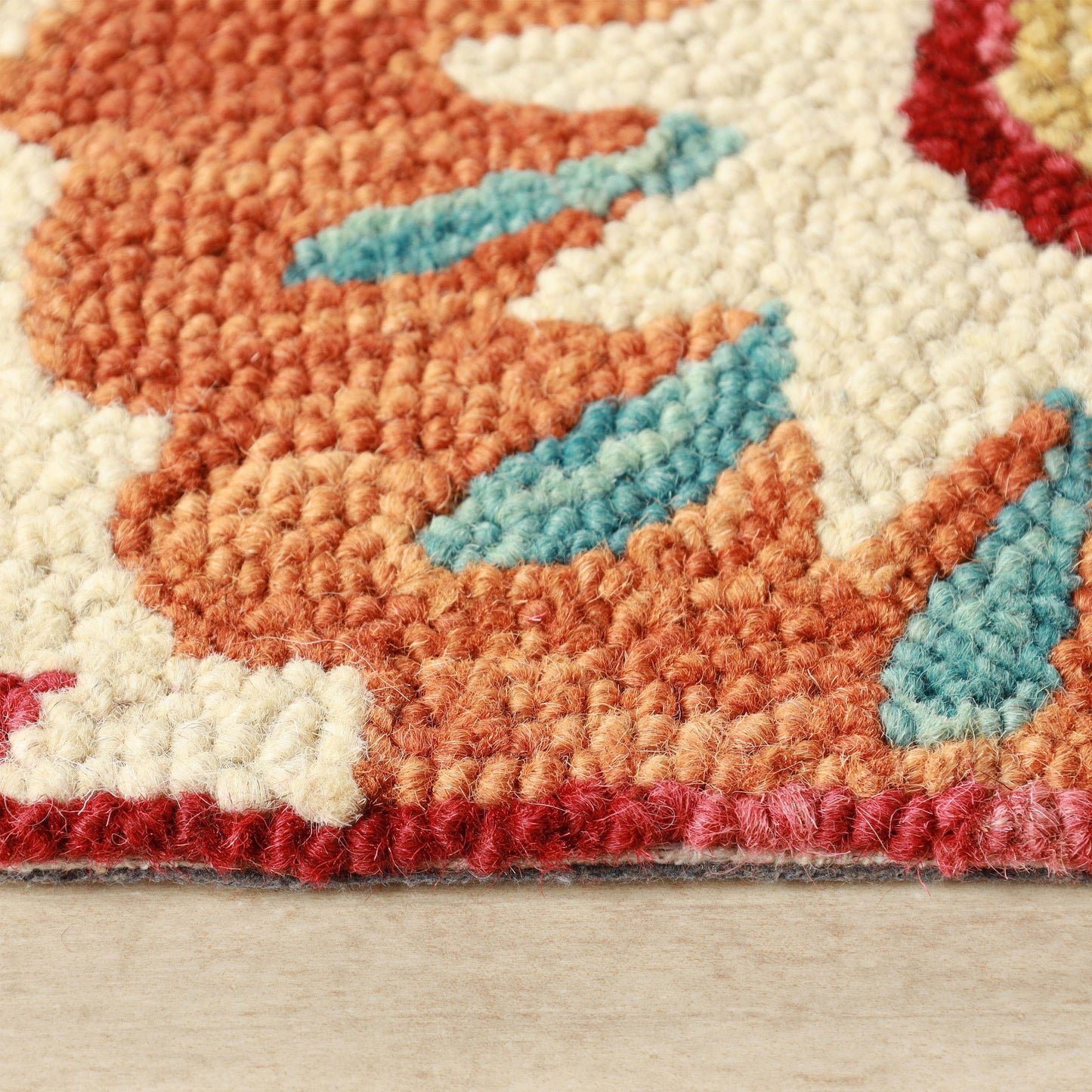 Superior Floral Medallion Hand-Tufted Handmade Wool Indoor Area Rug - Rust