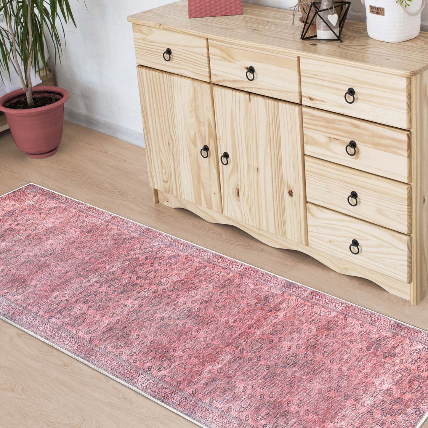 Vintage Oriental Geometric Power-Loomed Indoor Area Rug - Red