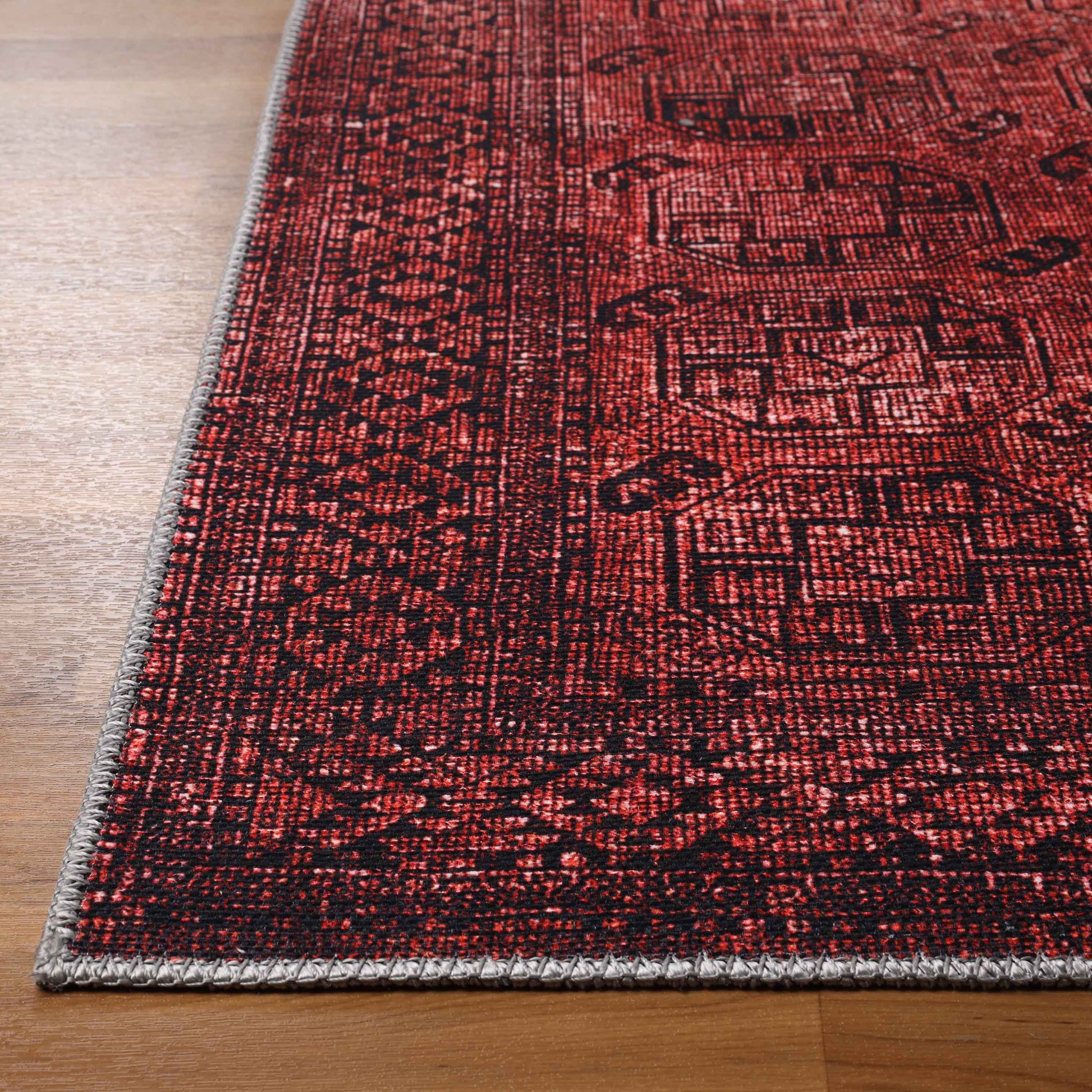 Vintage Oriental Geometric Power-Loomed Indoor Area Rug - Red