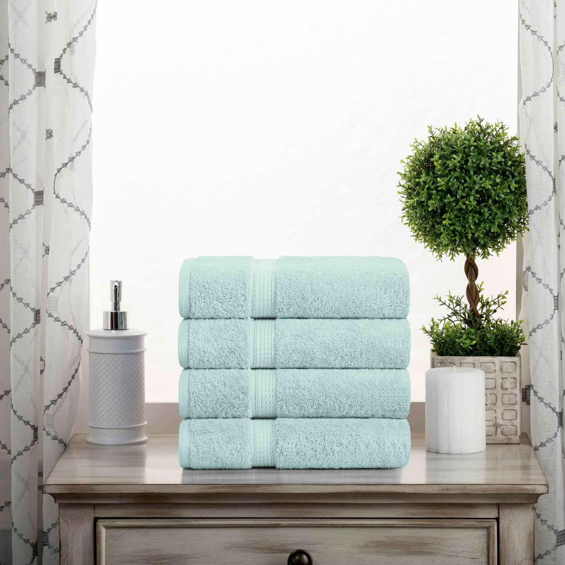 Egyptian Cotton Pile Plush Heavyweight Absorbent Bath Towel (Set of 4) - Seafoam