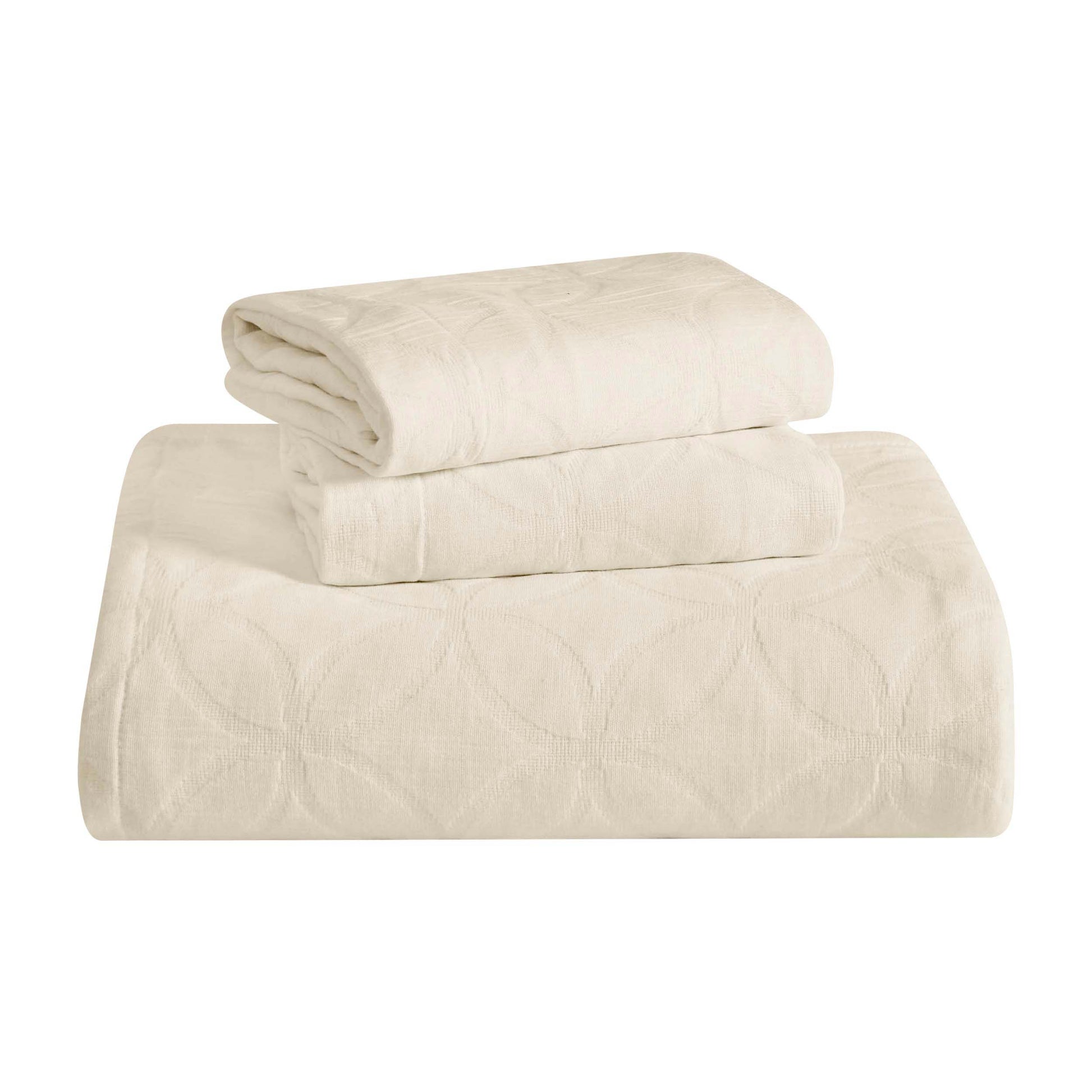 Serenity Cotton Matelasse Weave Jacquard Celtic Circle Bedspread Set - Ivory