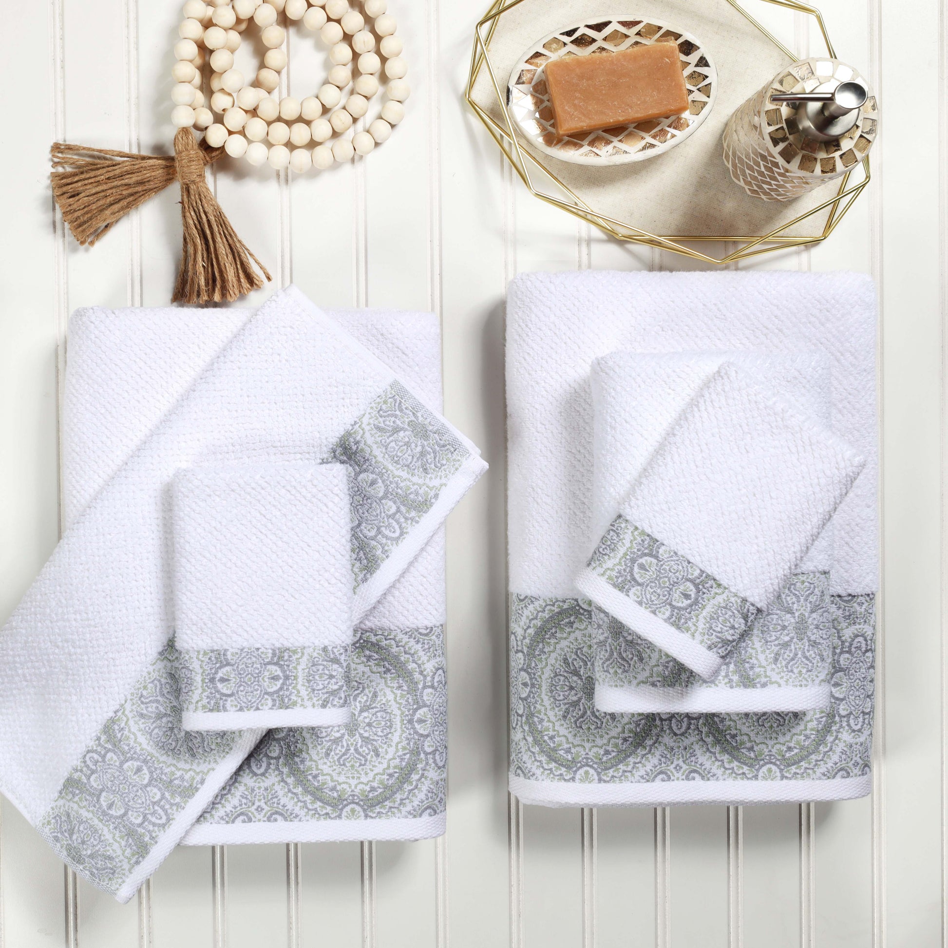 Medallion Cotton Jacquard Textured 6 Piece Assorted Towel Set - Silver