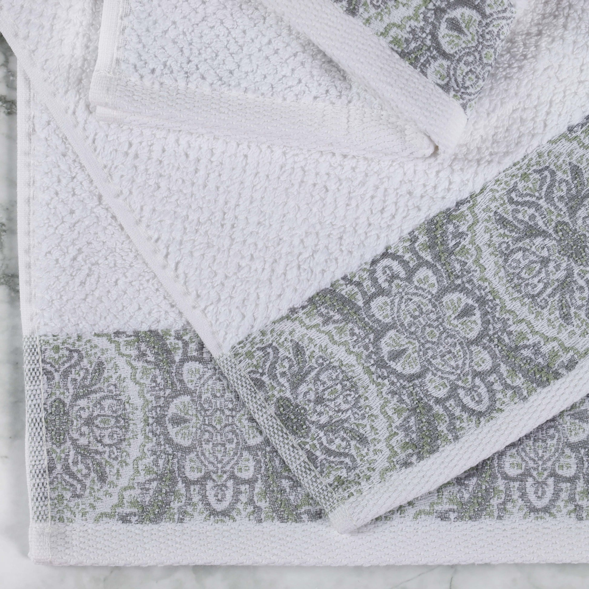 Medallion Cotton Jacquard Textured Soft Absorbent 12 Piece Towel Set - Silver