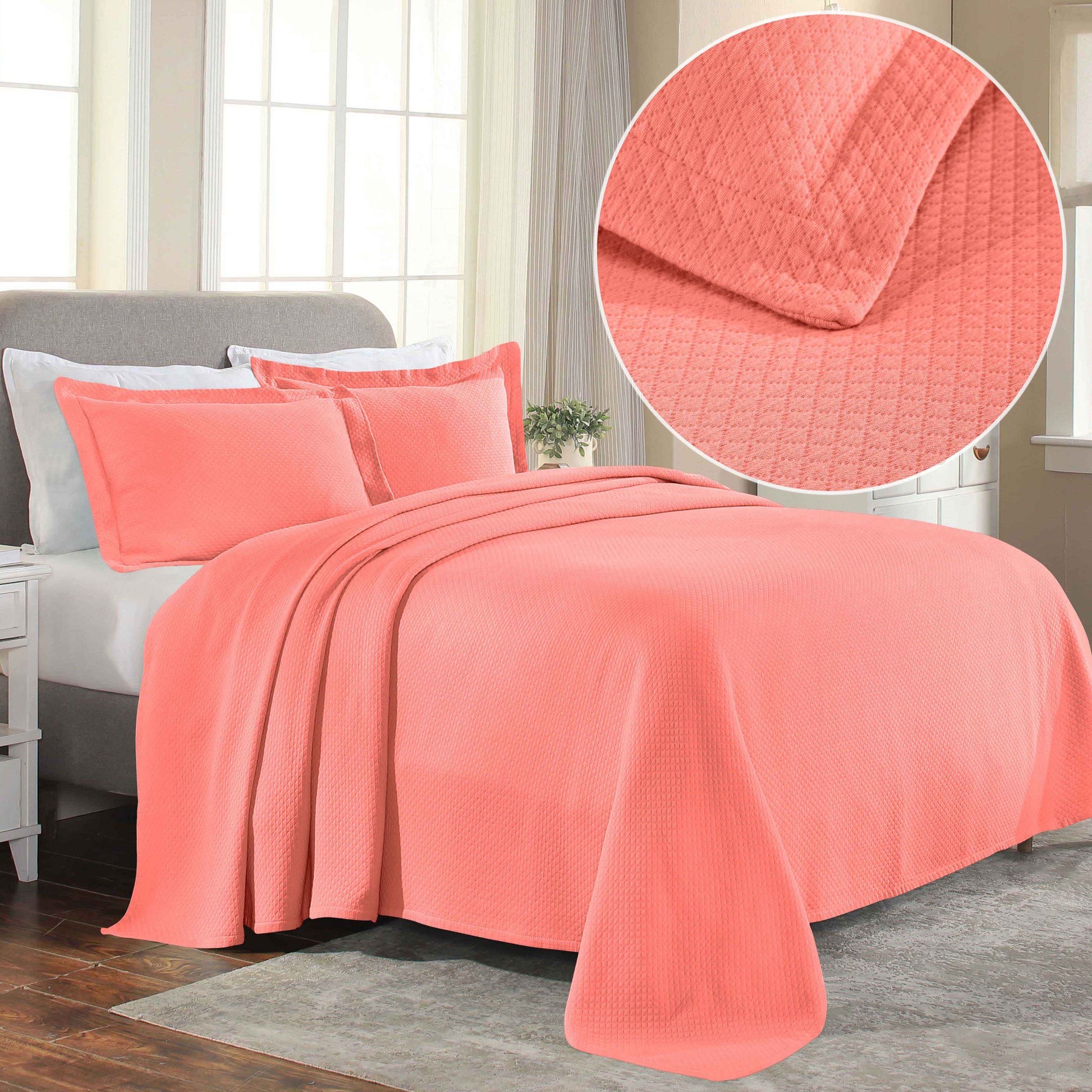 Solitaire Jacquard Matelassé Cotton Diamond Solitaire Bedspread Set - Coral