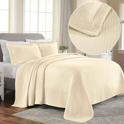 Solitaire Jacquard Matelassé Cotton Diamond Solitaire Bedspread Set - Ivory