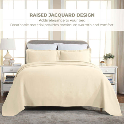 Solitaire Jacquard Matelassé Cotton Diamond Solitaire Bedspread Set - Ivory