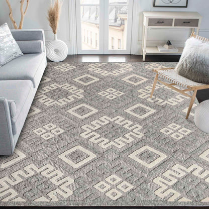 Sterling Modern Geometric Diamonds Indoor/Outdoor Area Rug - Grey