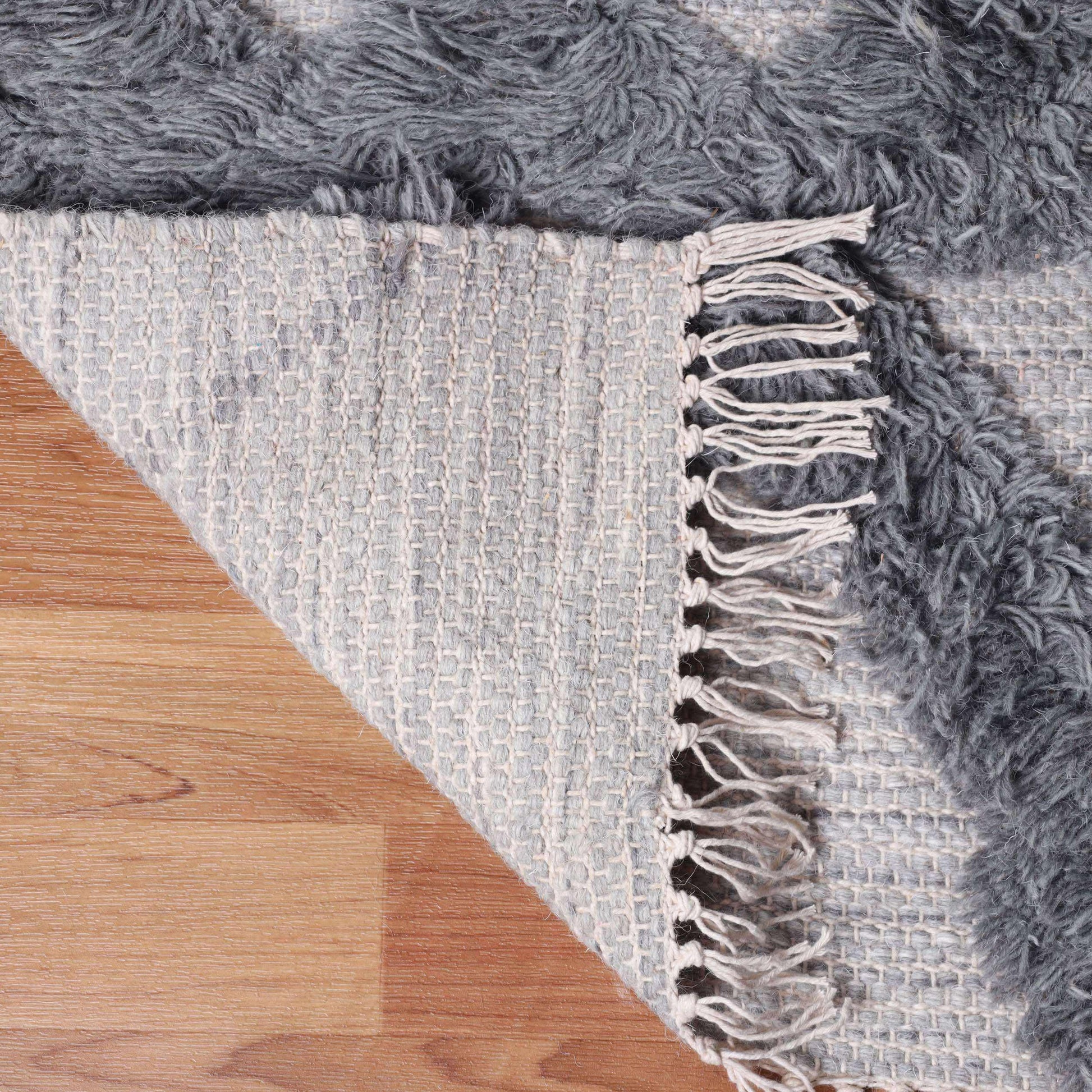  Superior Bohemian Wool Geometric Medallion Fringe Indoor Area or Runner Rug - Silver-Grey