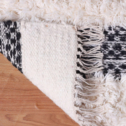  Superior Farmhouse Wool Geometric Stripe Fringe Indoor Area or Runner Rug - Black