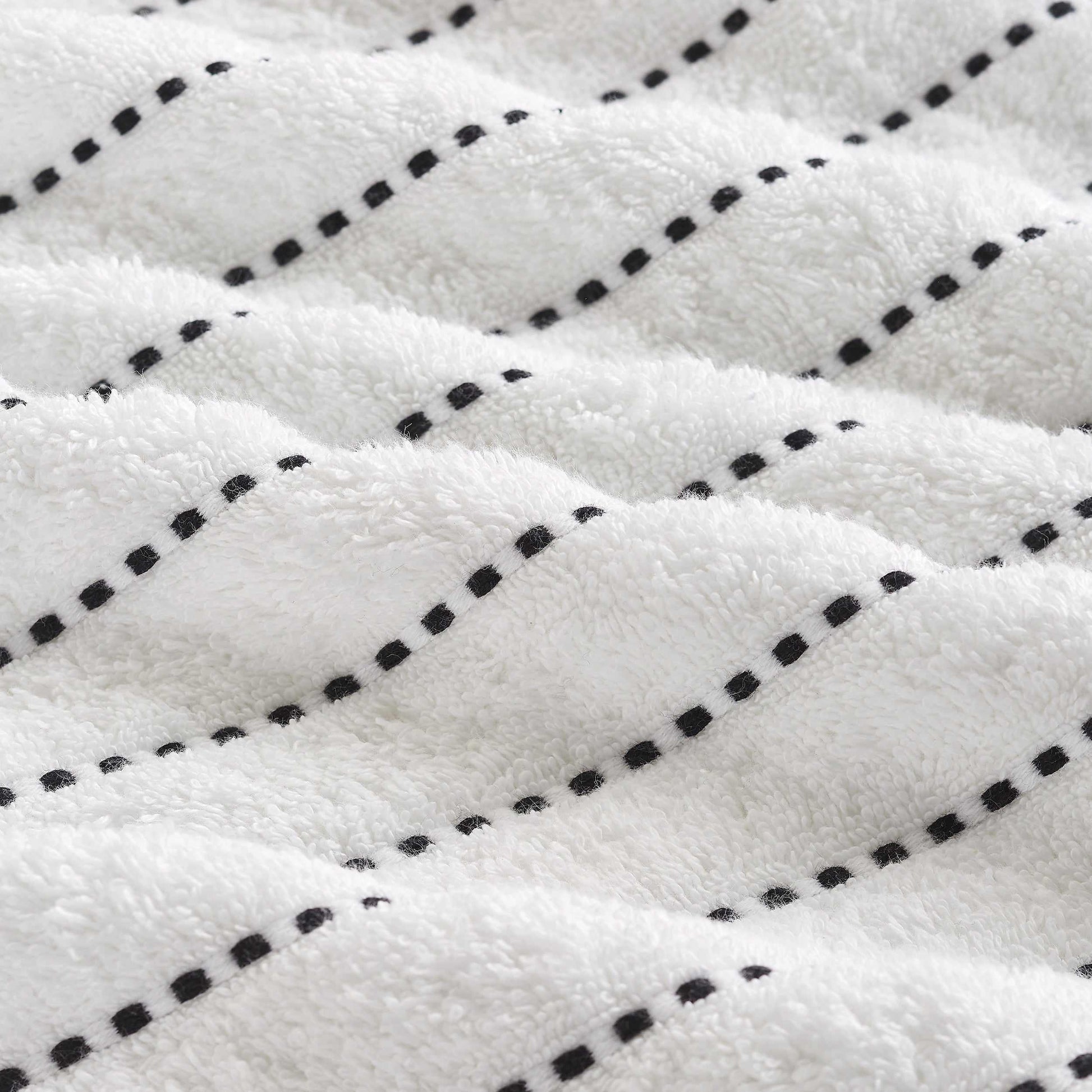  Traditional Organic Wave 650 GSM 16- Pieces Towel Set - Black