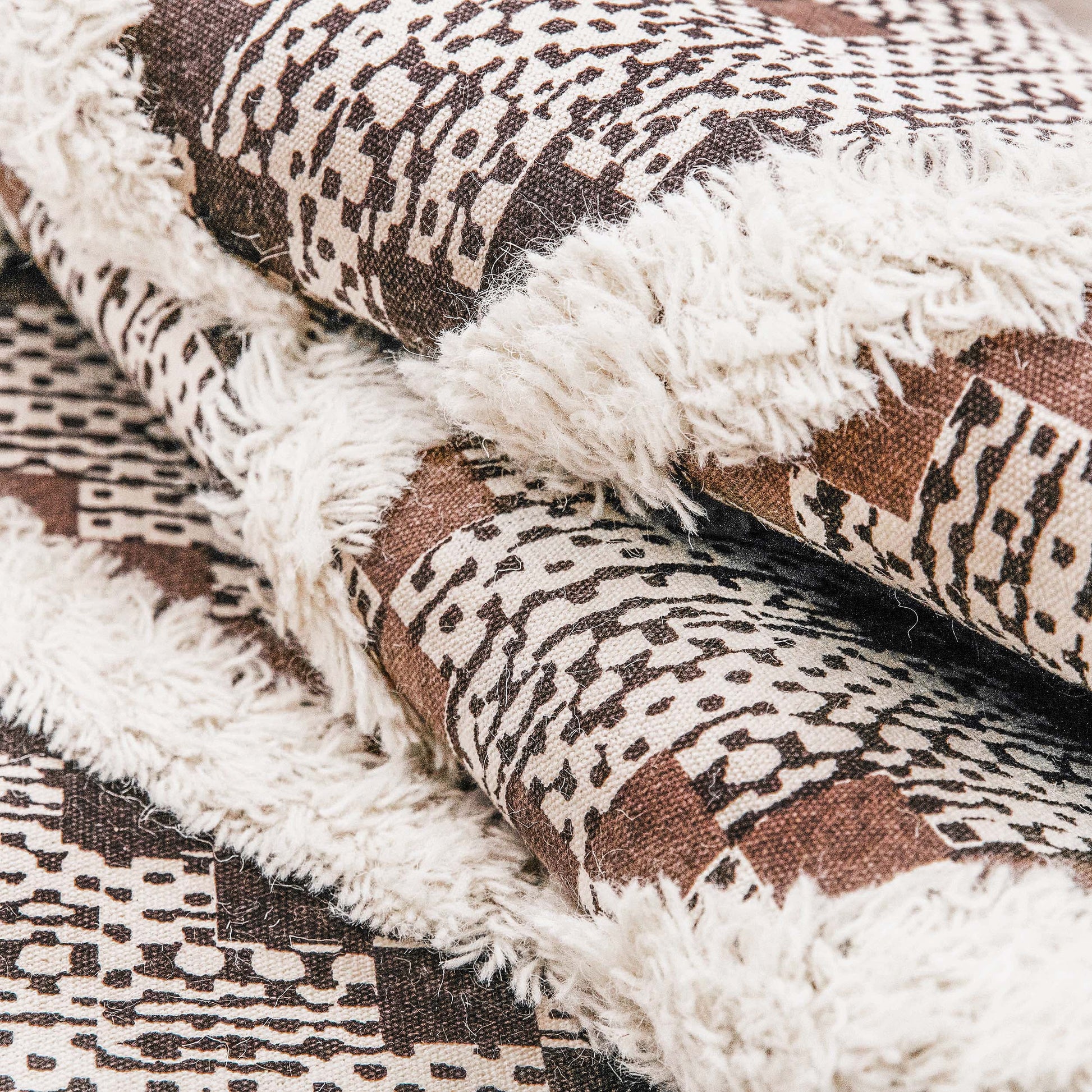 Geometric Wool Cotton Blend Latex Backing Indoor Area Rug - Tan/Chocolate