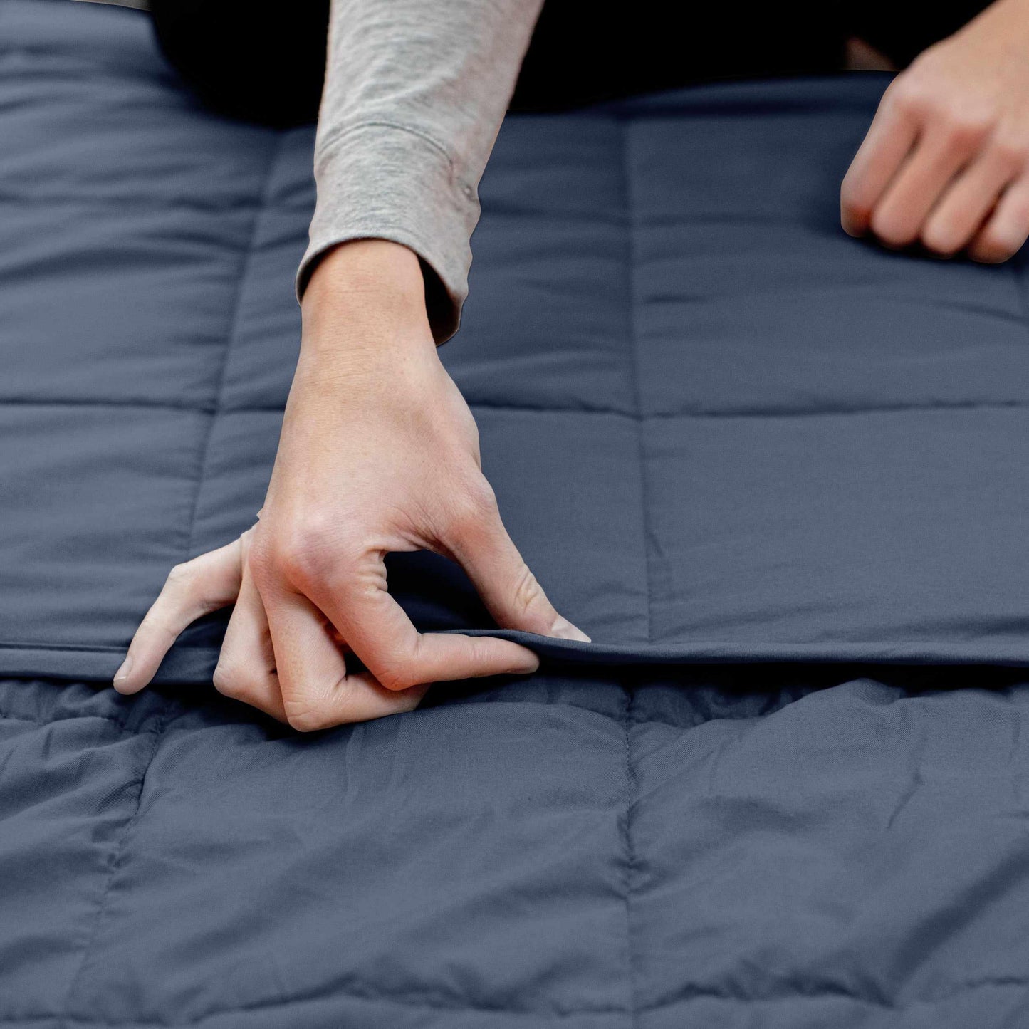 Weighted Quilted Cotton Throw Blanket - Navy Blue